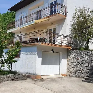 Family House Nyaraló Abbázia